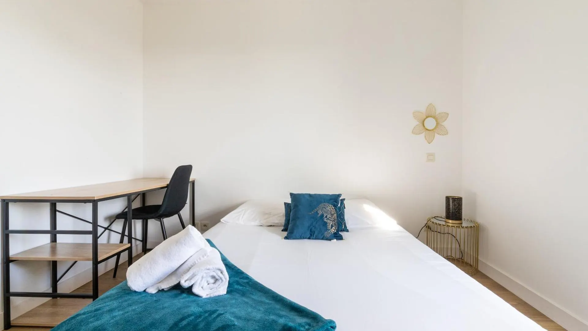 شقة L'Escale - Terrasse - Parking - Lave-Linge - Wi-Fi فان